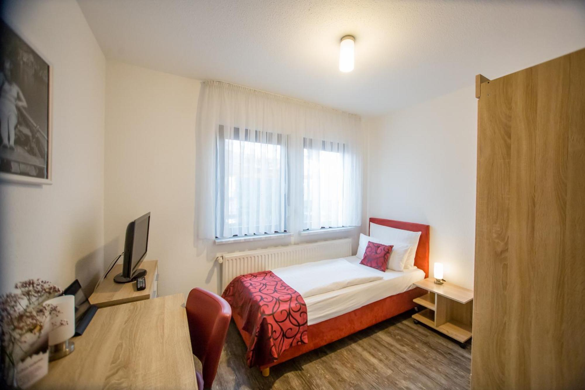 Landhotel Zum Baggernpuhl Wachow Kamer foto